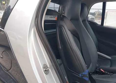 2013 Smart Fortwo Passion from USA, damaged, VIN WMEEJ3BA3DK683074